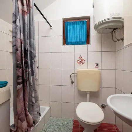 Awesome In Pula With Wifi Apartment